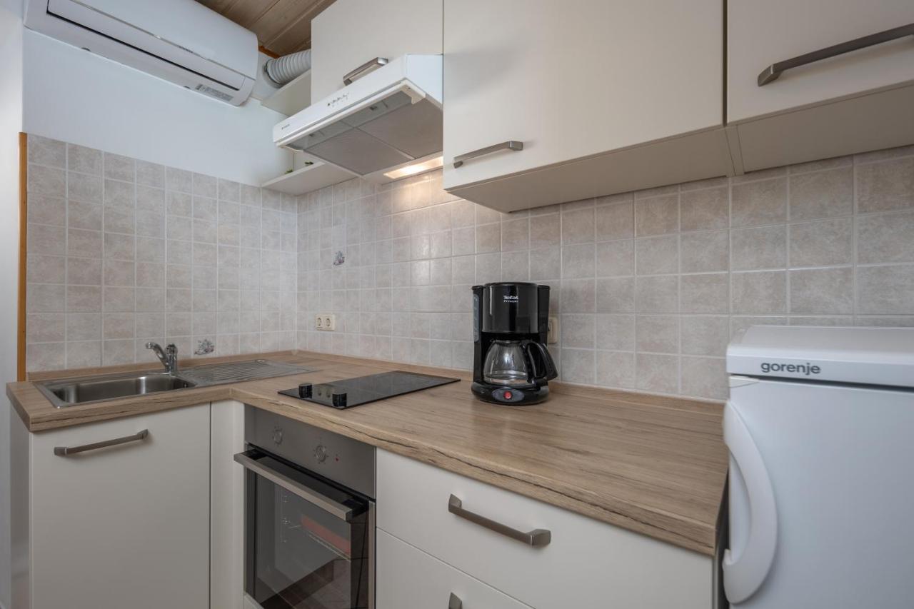Apartmani Matic Mošćenička Draga Exteriör bild