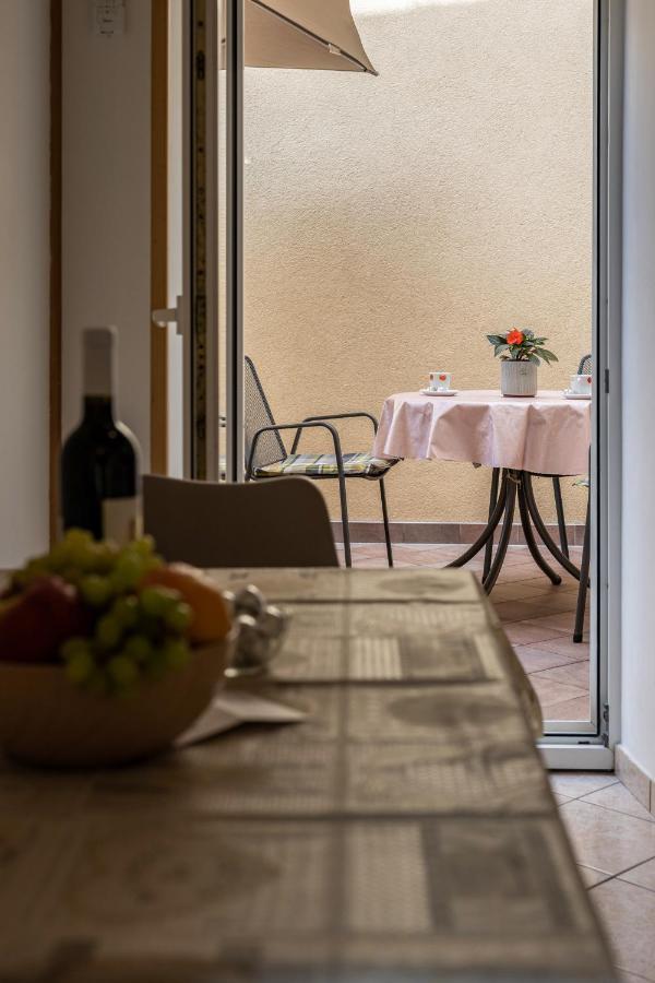 Apartmani Matic Mošćenička Draga Exteriör bild